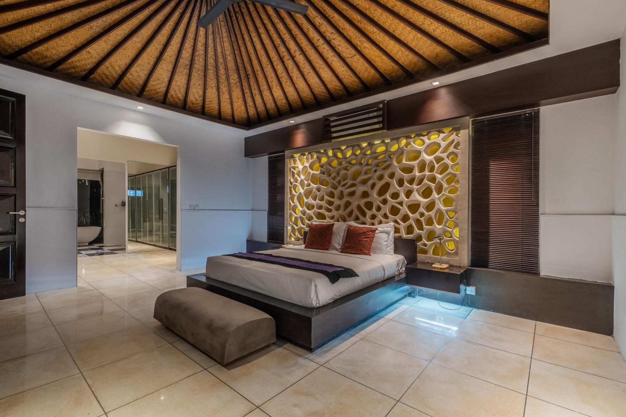 Villa Samudra Raya *